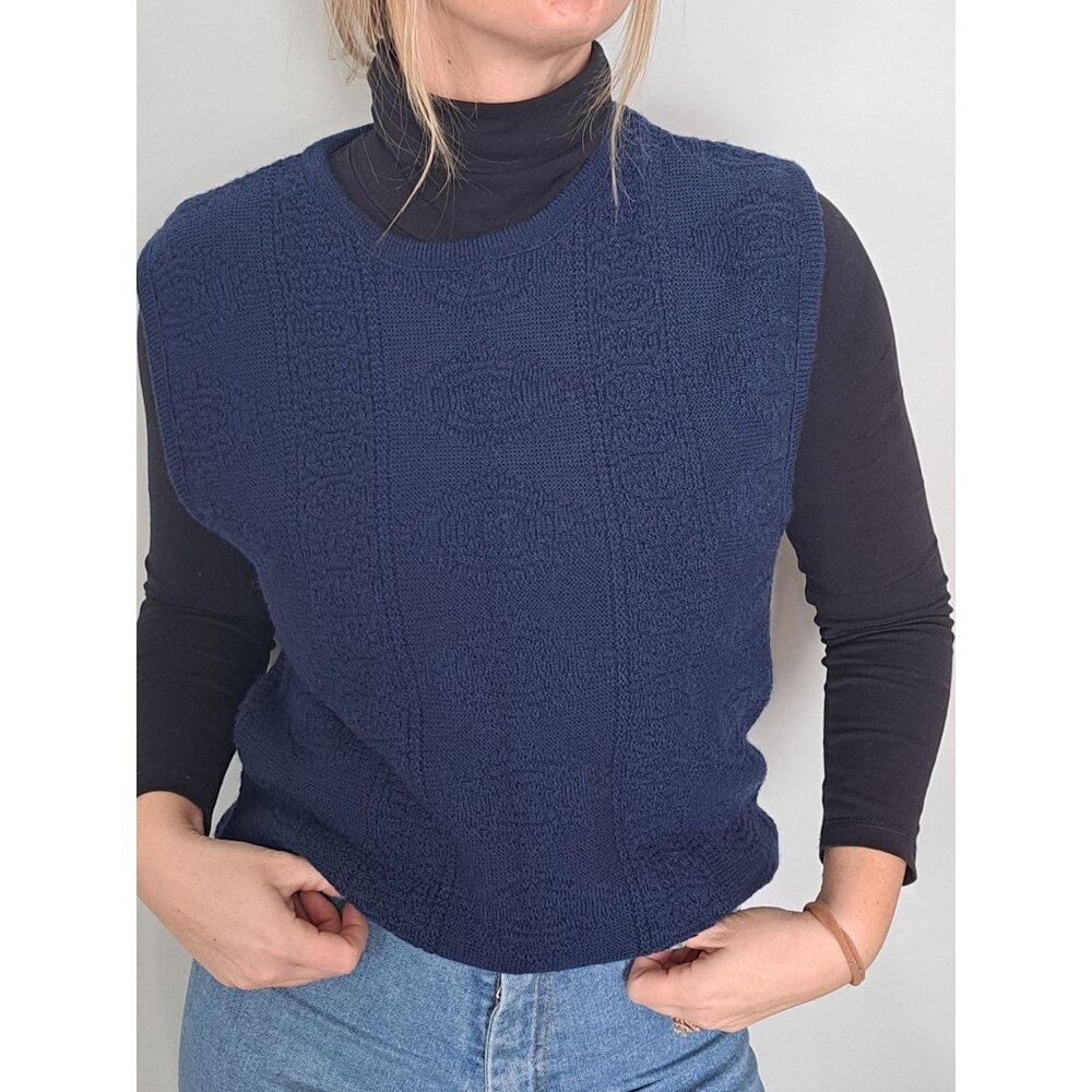 Vtg Pendleton Navy Blue Virgin Wool Sleeveless Sweater Vest M USA Floral Womens